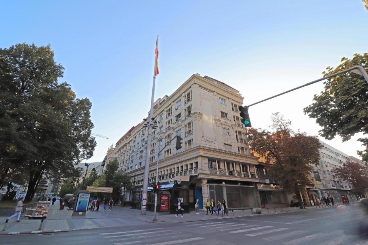 Apartment Skopje Square Exteriör bild