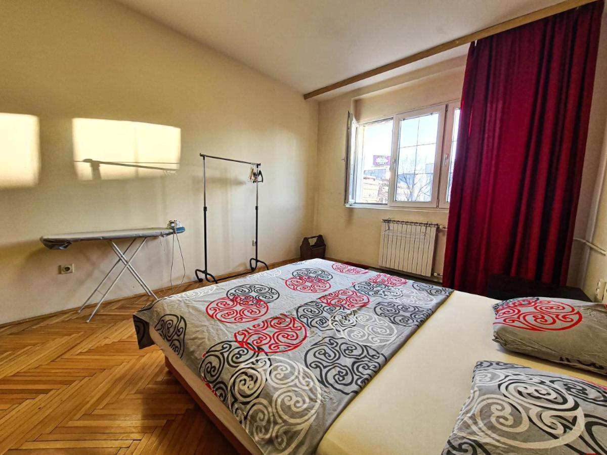 Apartment Skopje Square Exteriör bild