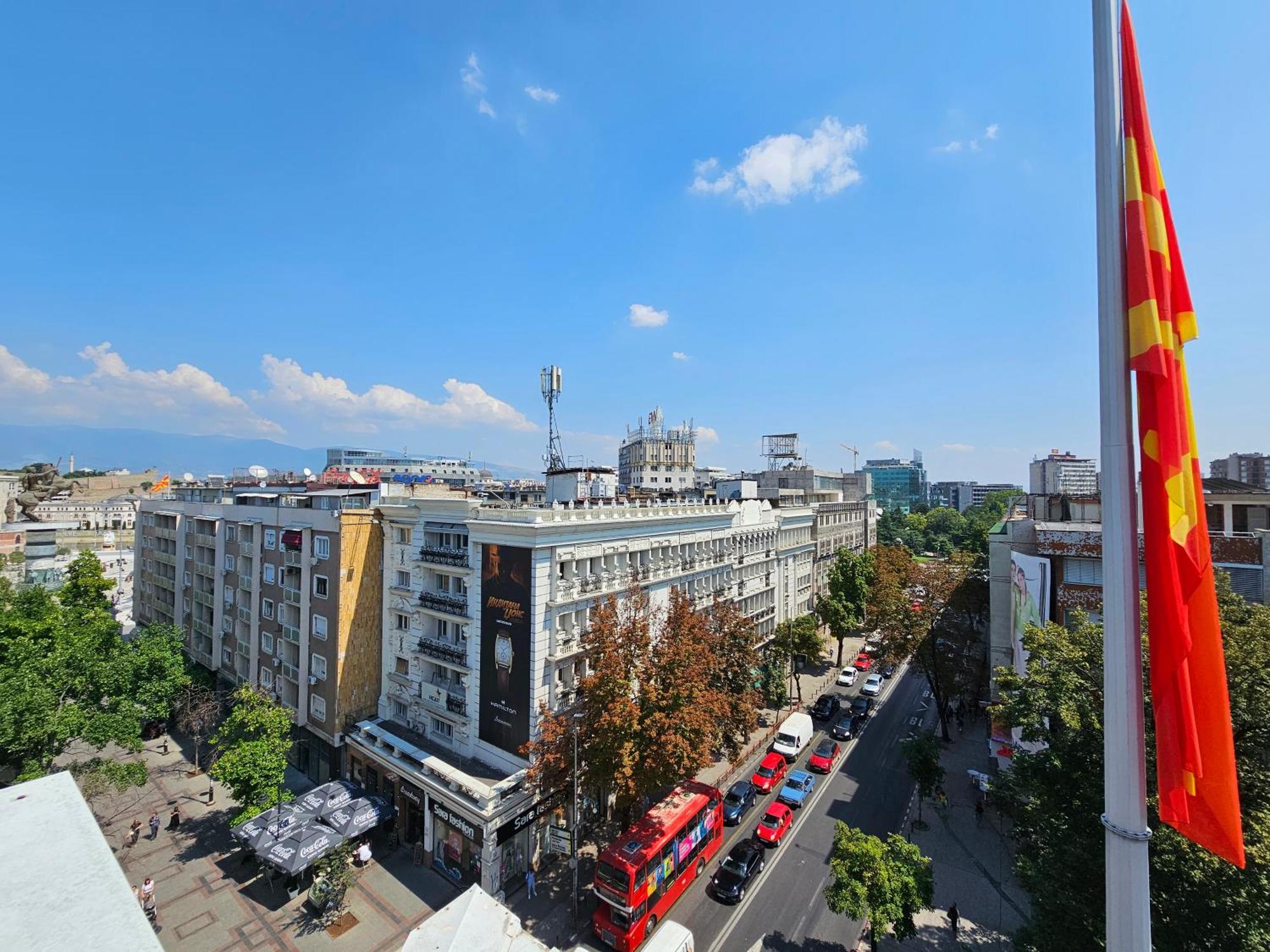 Apartment Skopje Square Exteriör bild